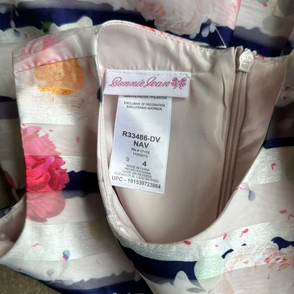 BONNIE JEAN Dressy Floral Striped Girl’s
Dress Sz 4 ~ Perfect for Easter - Picture 5 of 13